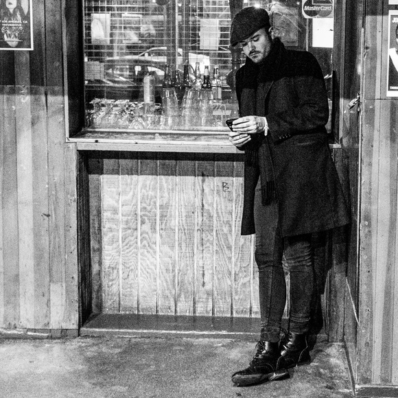 Meet your Posher, Joshua - Picture 4 of 4